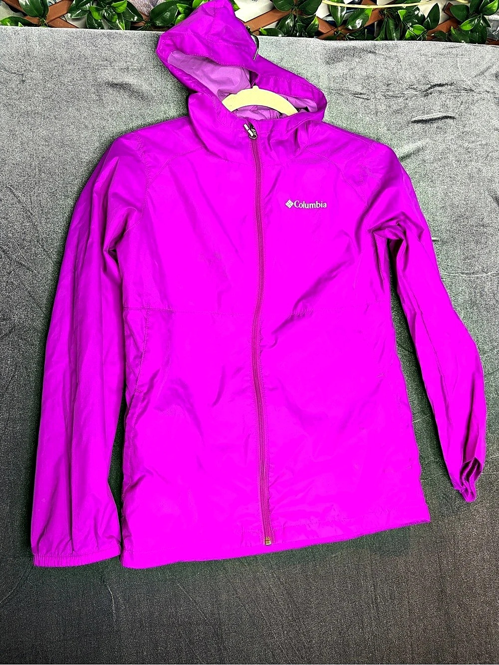 Columbia Girls Rain Jacket size L 14/16
